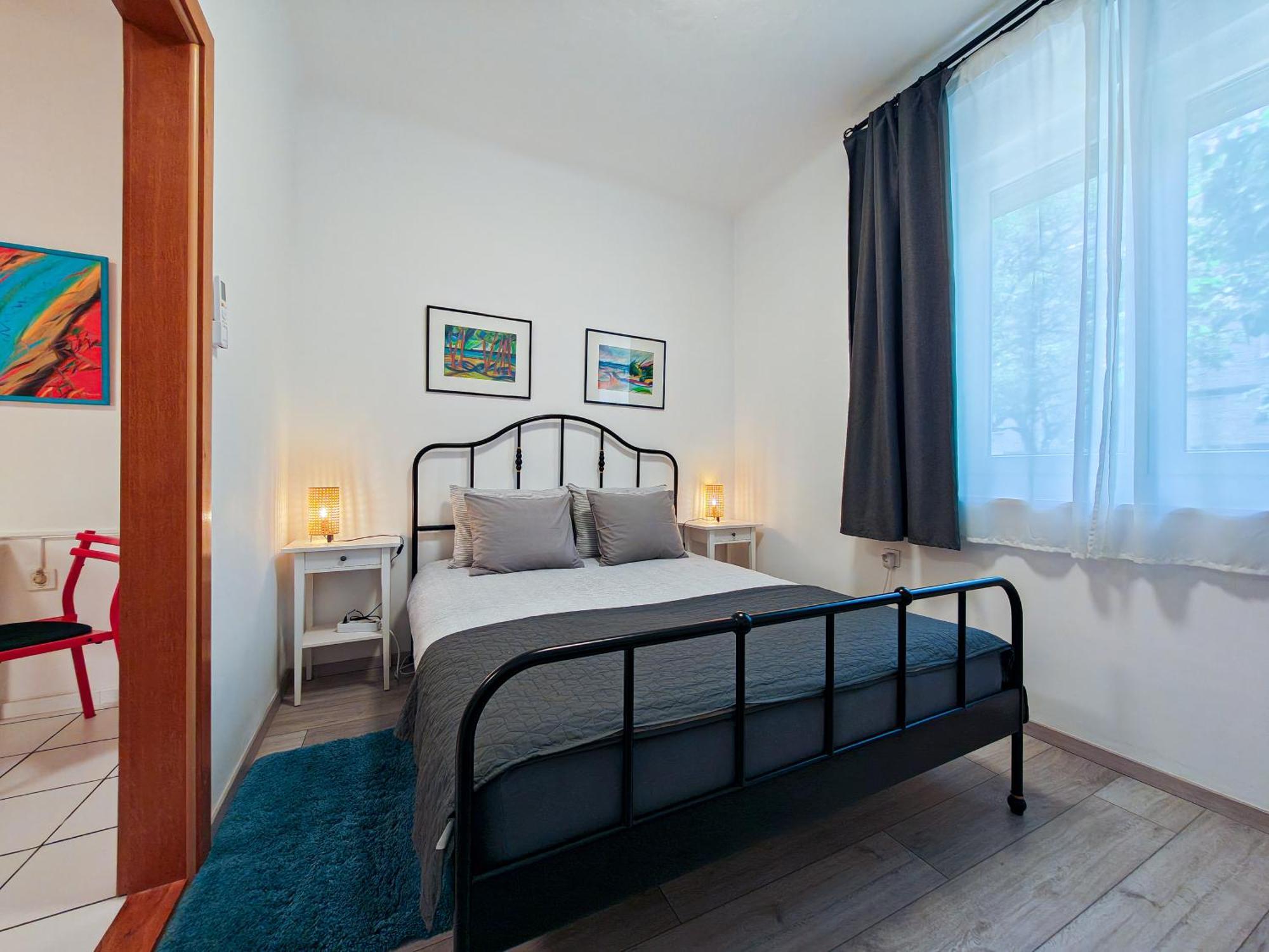 Apartmán Art Place - Spacious And Chic - Self Check-in
